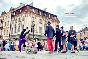 勒沃库森保持连胜，战力强劲可期